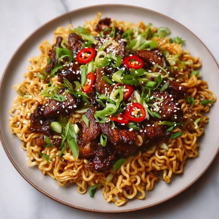 Sticky Garlic Chicken Noodles Recipe