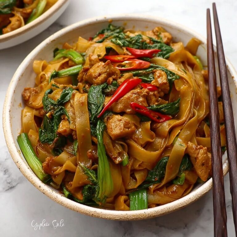 Street Style Thai Drunken Noodles – Easy Weeknight Flavor Explosion Recipe